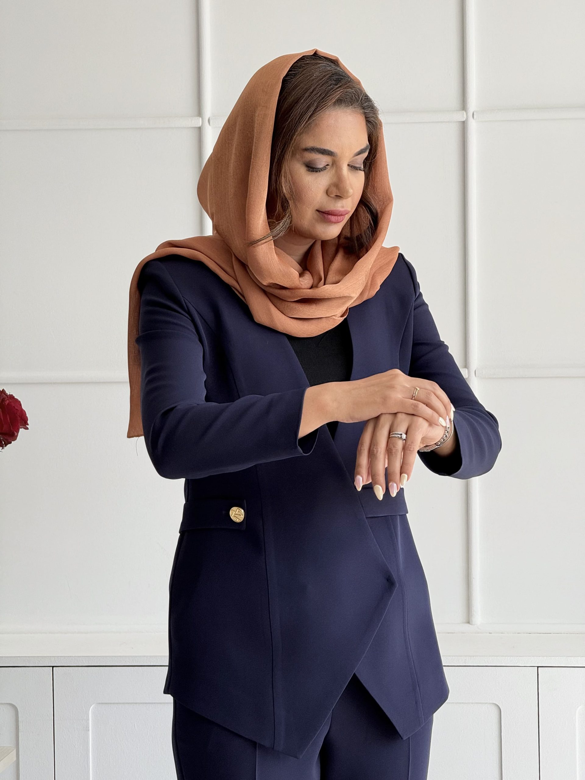 کت و شلوار ست زنانه nobella | زنیر - Image 5