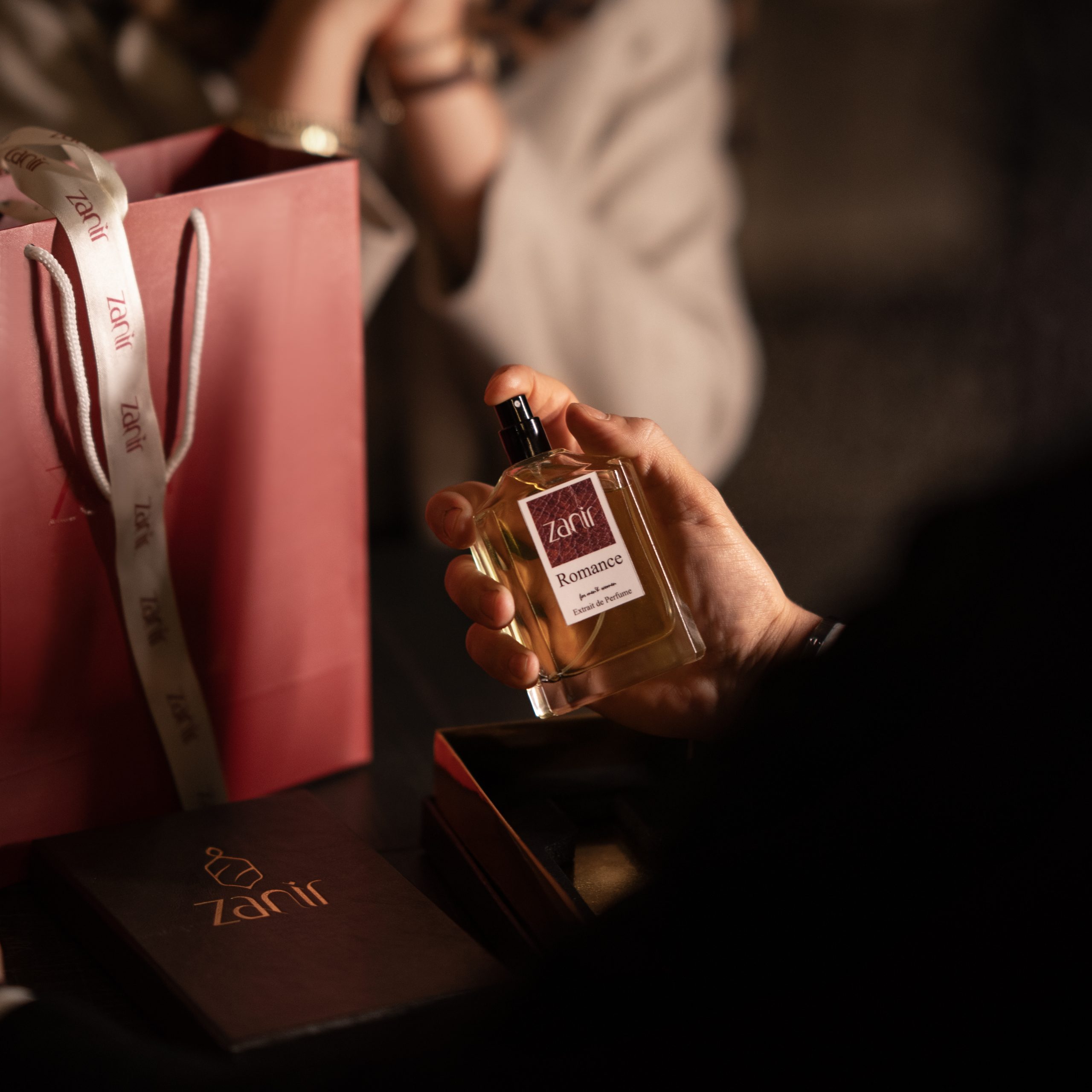 عطر یونیسکس رومنس| زنیر - Image 13