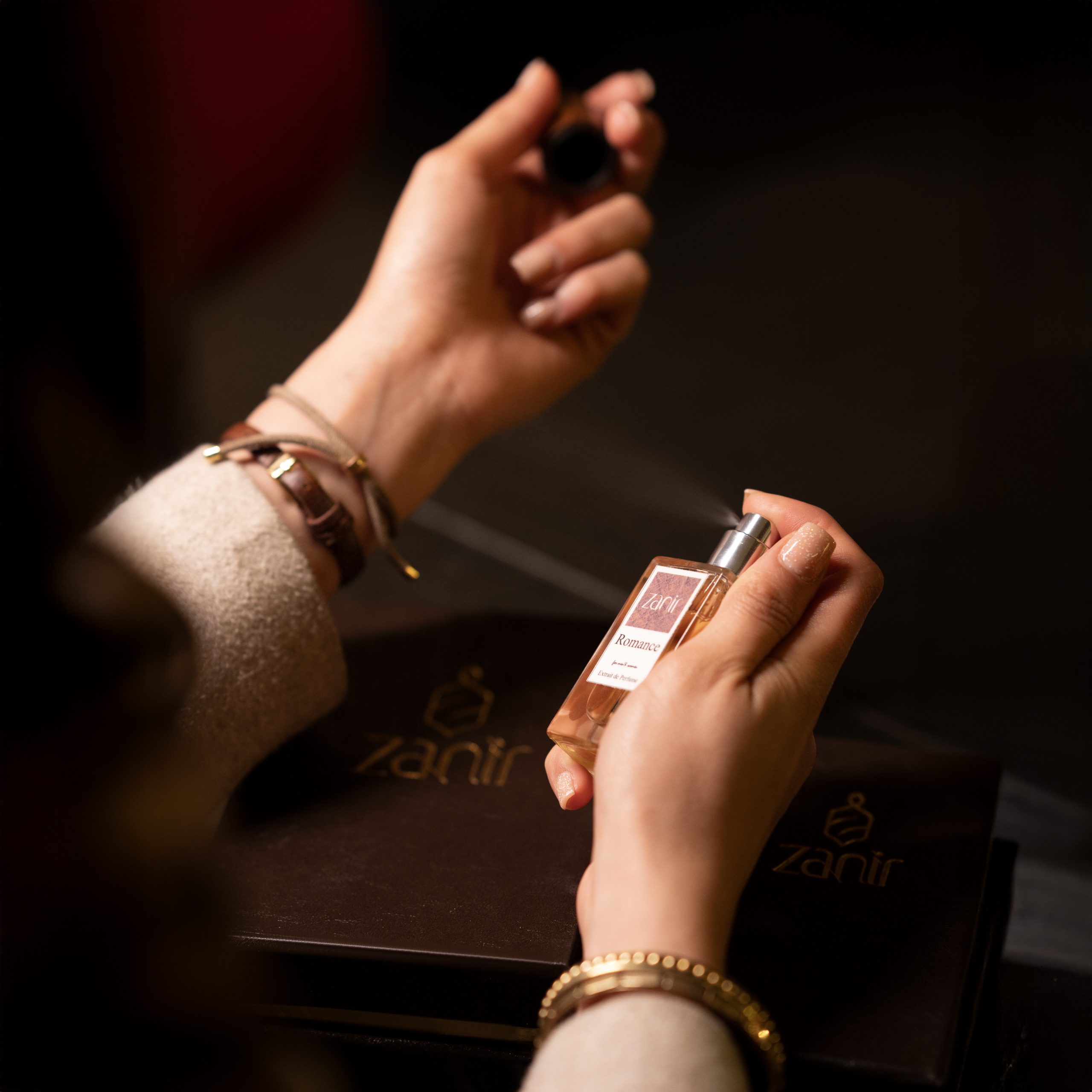عطر یونیسکس رومنس| زنیر - Image 8