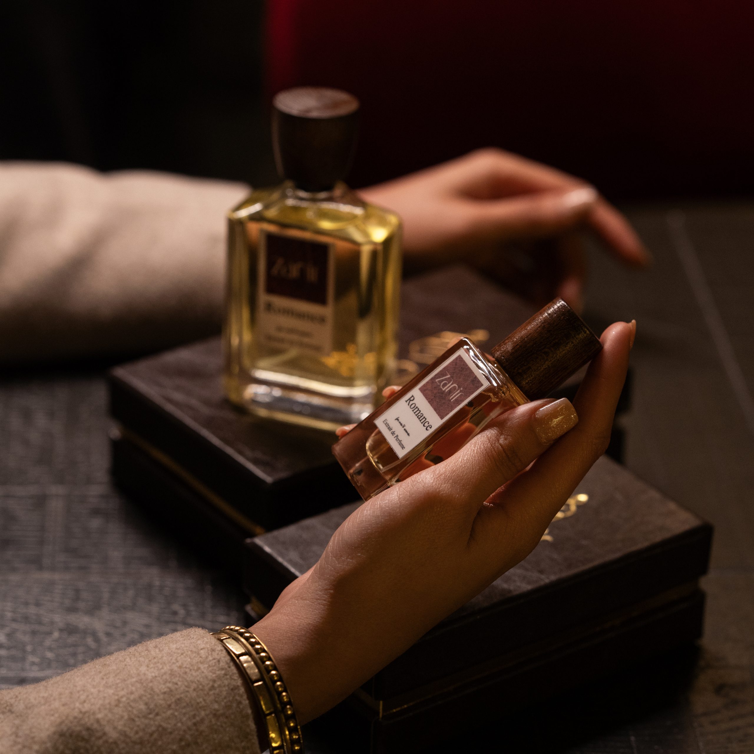 عطر یونیسکس رومنس| زنیر - Image 4