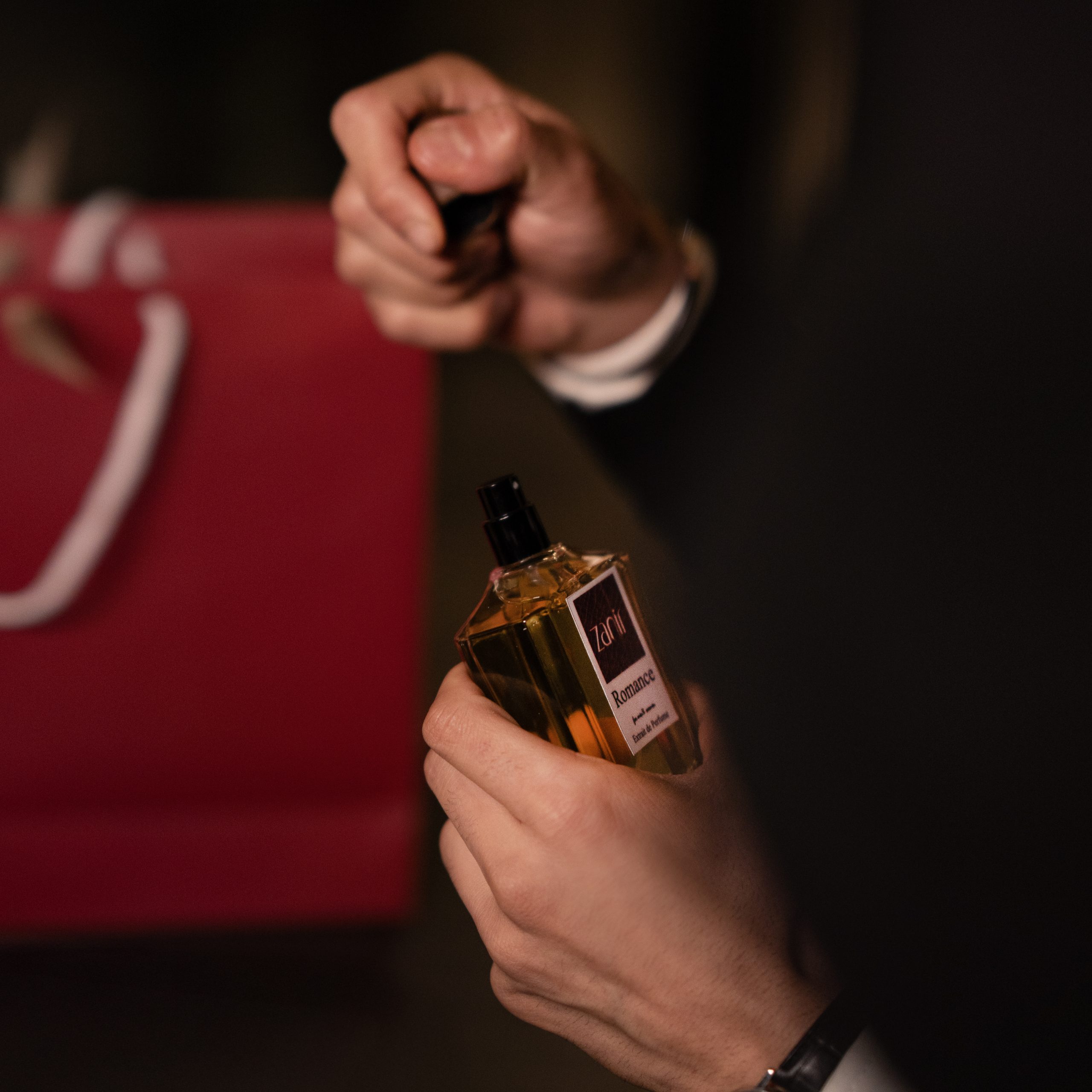 عطر یونیسکس رومنس| زنیر - Image 9