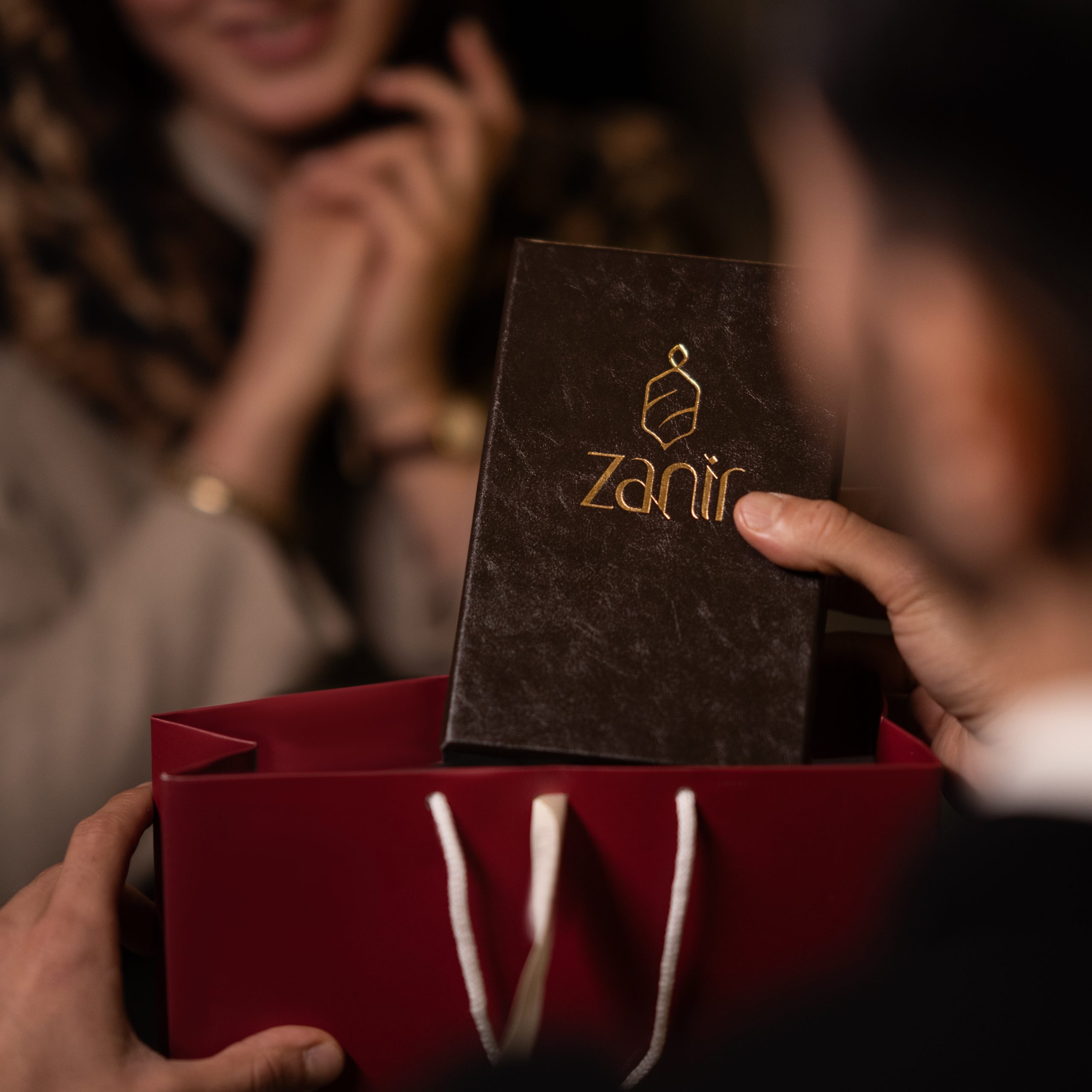 عطر یونیسکس رومنس| زنیر - Image 11